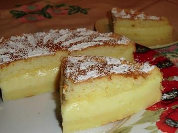 Gâteau "Smart". Pendant la cuisson elle-même est divisée en couches