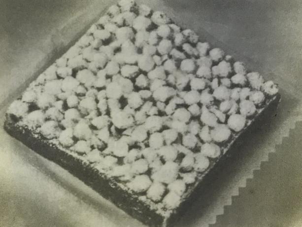 gâteau fantastique. Photo du livre « La production de gâteaux et tartes, » 1976 