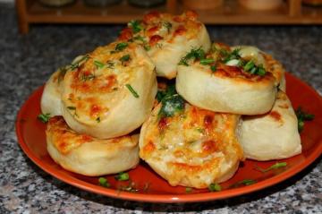 Fromage scones sur kéfir. Souple et aérée