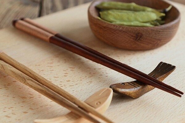 Les Japonais mangent avec mesure, lentement, ce qui leur permet de ne pas trop manger ni grossir (Photo: Pixabay.com)