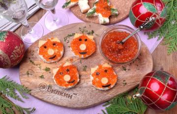 Sandwichs du Nouvel An au caviar