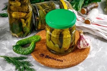 Cornichons marinés pour l'hiver