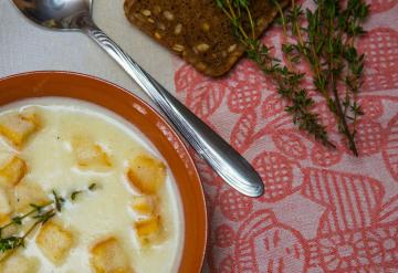 Soupe courgette et fromage de crème: délicieux, simple, rapide, pas cher