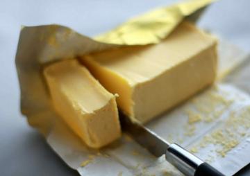Le beurre d'arachide: ne pas acheter et de le faire vous-même!