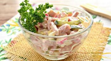 Branché salade avec jambon pressé