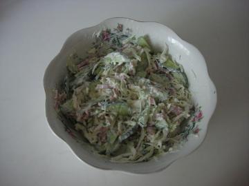 Facile, simple et délicieux. Maintenant, cette « salade du chou, » un frequenter sur notre table!