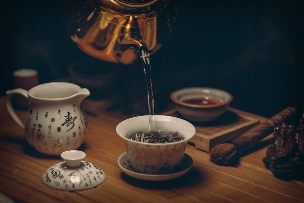 En revanche, le thé noir doit être pris si la diarrhée commence (Photo: Pixabay.com)