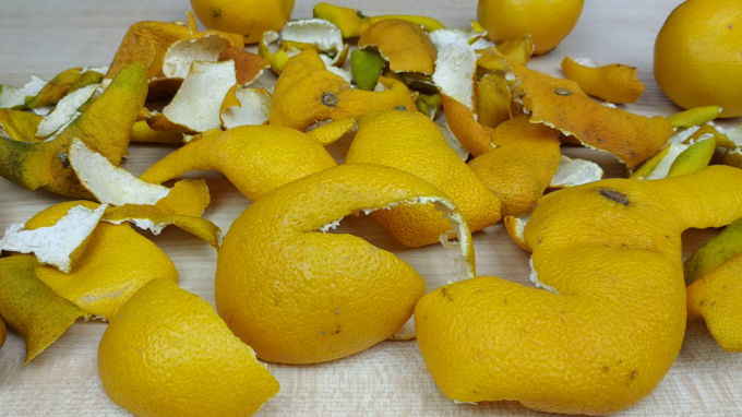 écorce de mandarine