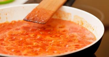 Spaghetti à la sauce tomate et le poulet