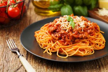 Spaghetti "bolognaise". Plus savoureux que le restaurant!